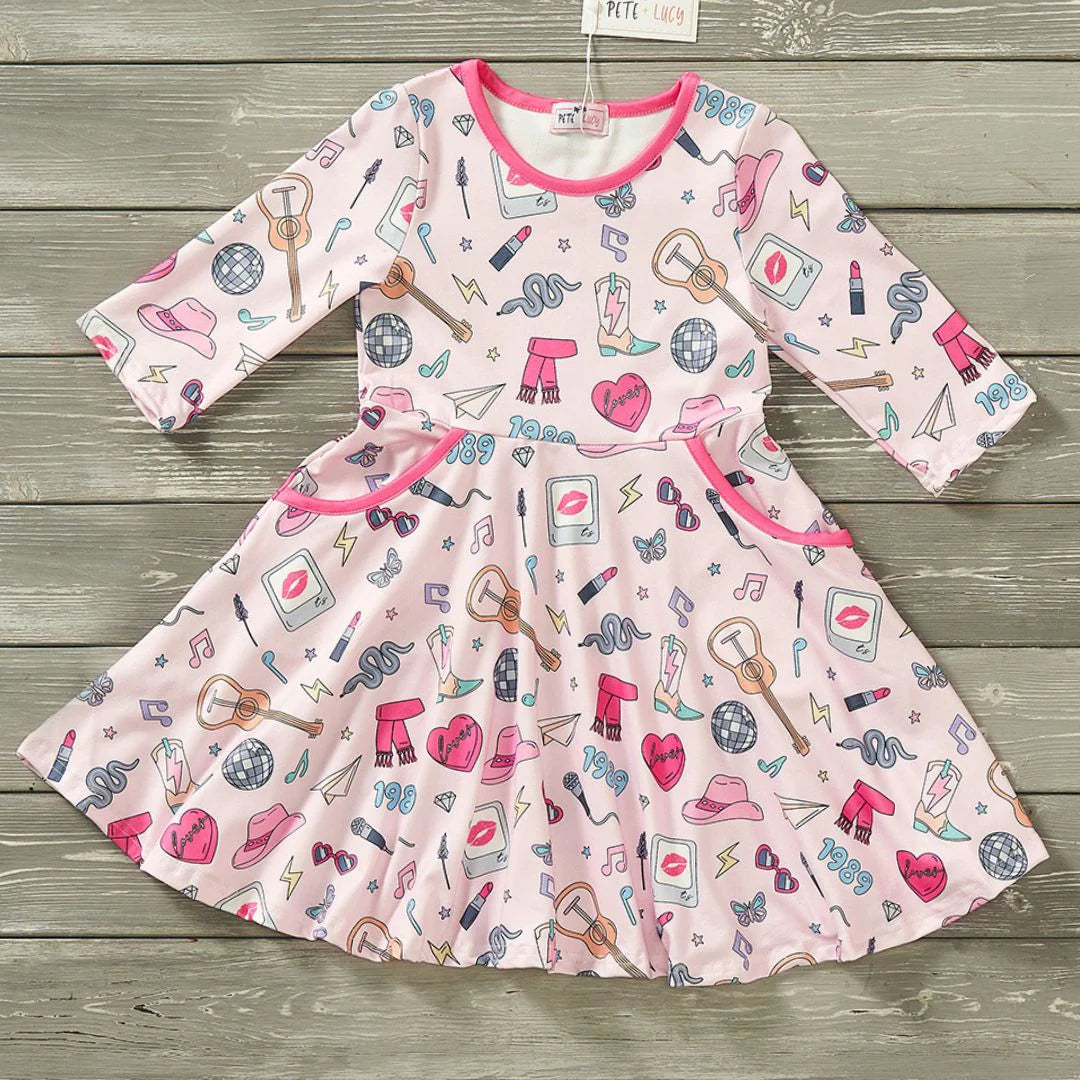 Swiftly Chick - Dress